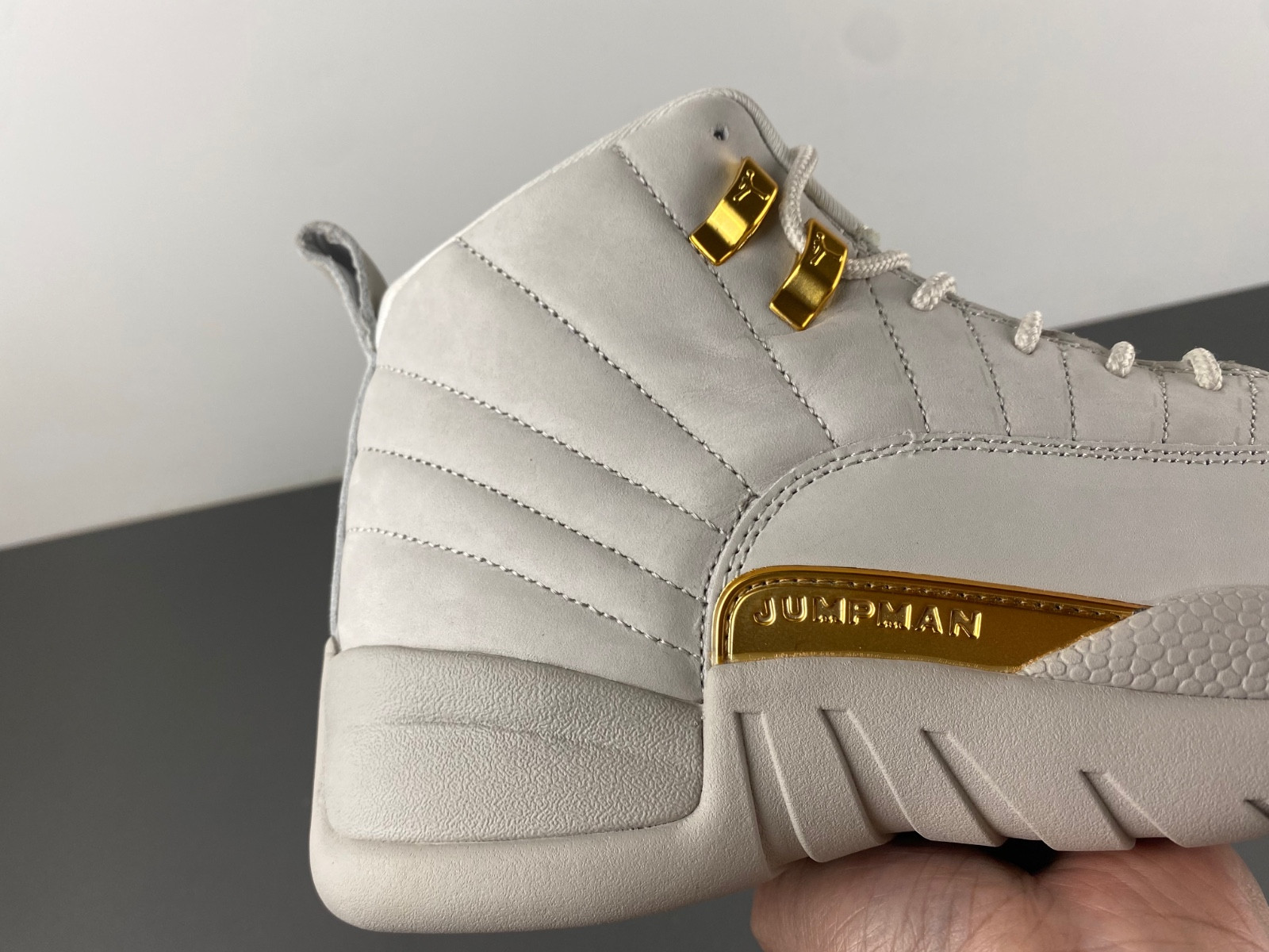 Air Jordan 12 WMNS “Phantom”  FD9101-007