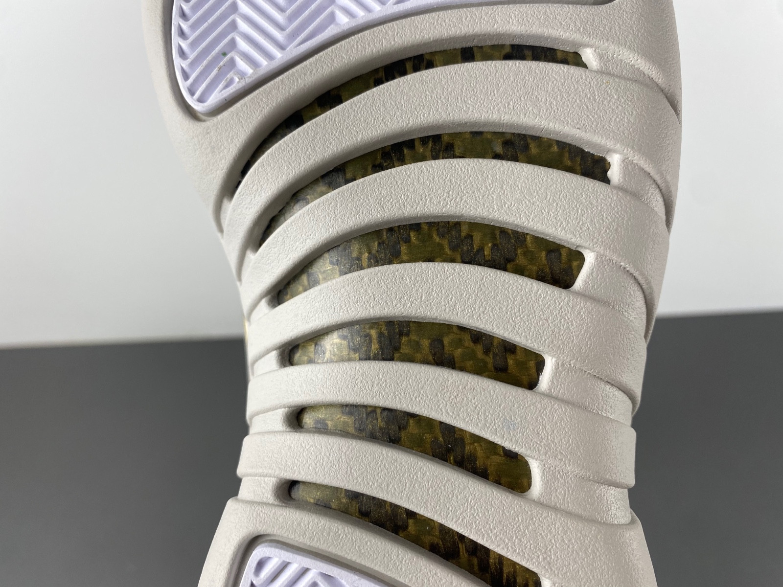 Air Jordan 12 WMNS “Phantom”  FD9101-007