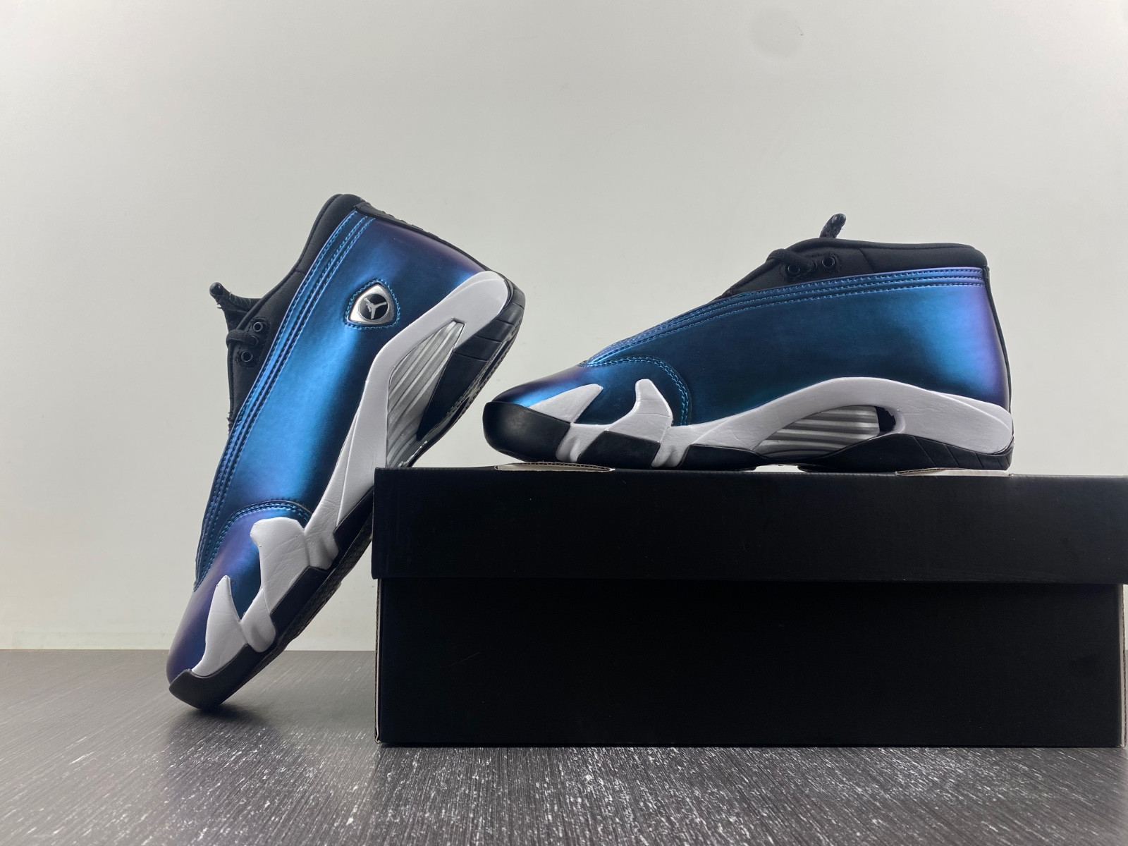 Air Jordan 14 Low WMNS “Love Letter” DH4121-300