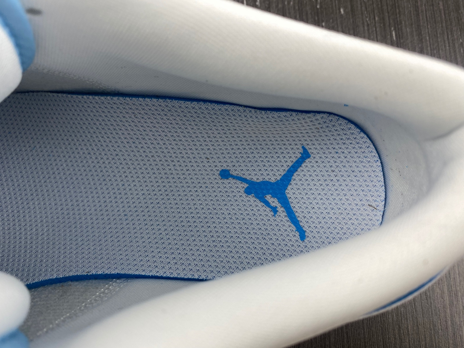 Jordan 1 Low SE Reverse Ice Blue (W) DV1299-104