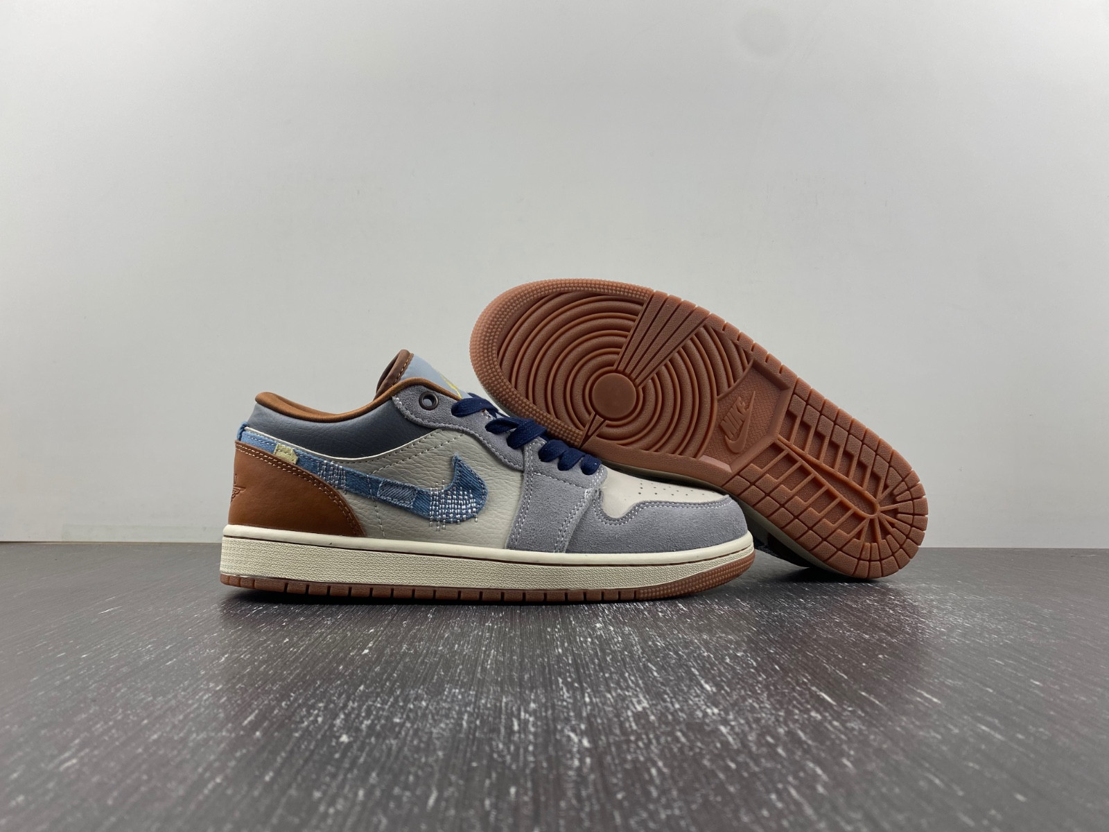 Air Jordan 1 Low  FZ5042-041