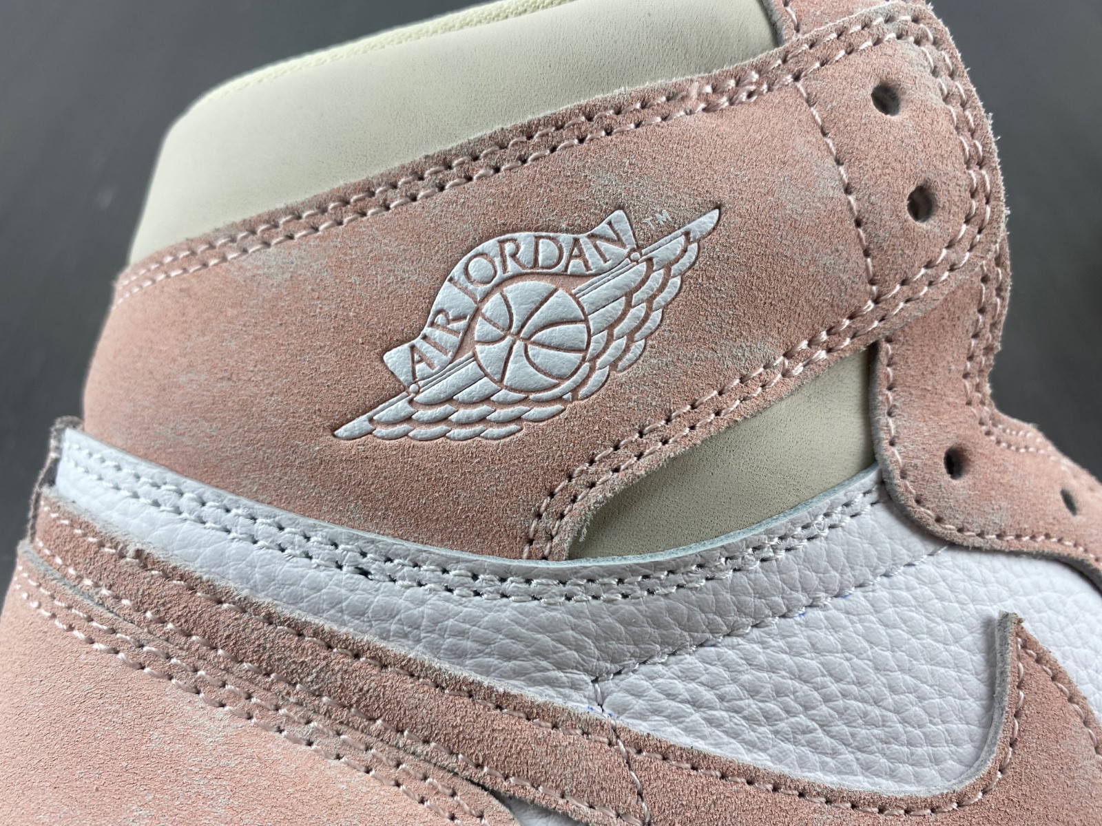 Air Jordan 1 High OG WMNS “Washed Pink” FD2596-600