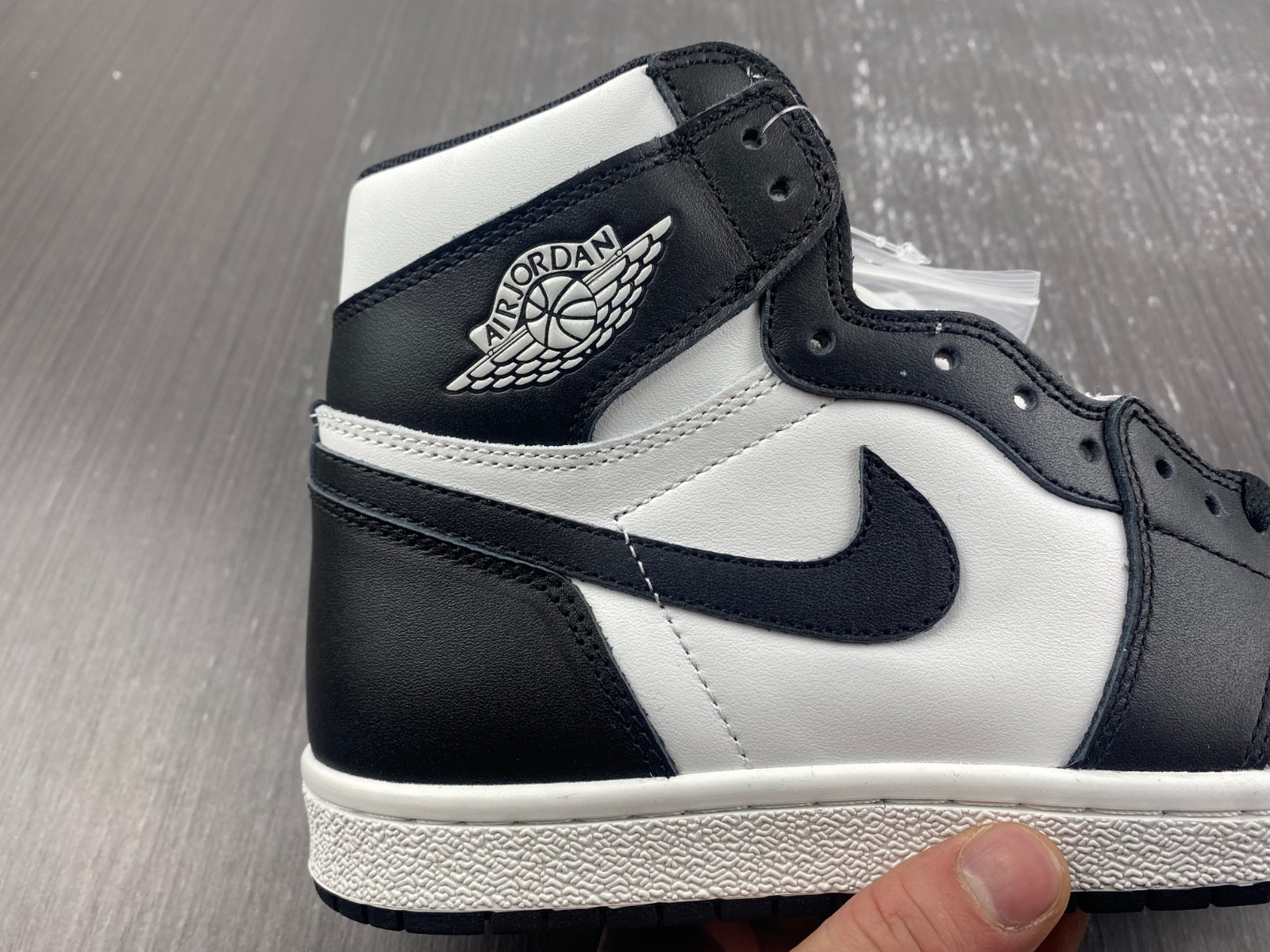 Jordan 1 Retro High 85 Black White (2023) BQ4422-001