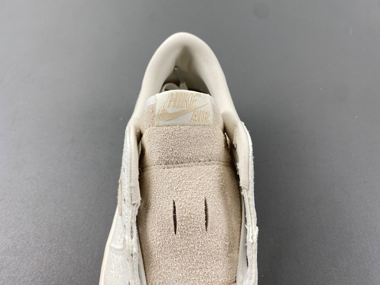 Chris Paul x Air Jordan 1 Low OG “Give Them Flowers” FZ0455-200