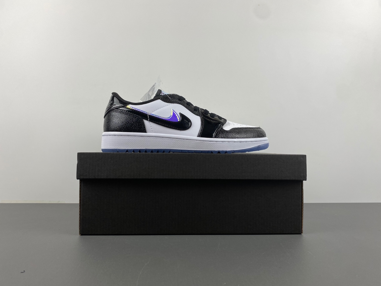 Air Jordan 1 Low Golf “Endless Pursuit” FZ4159-100