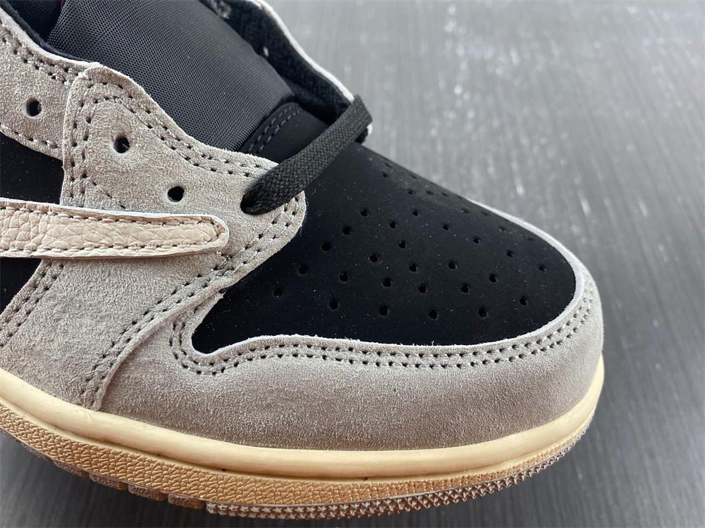 Air Jordan 1 Low DM7866-010-01