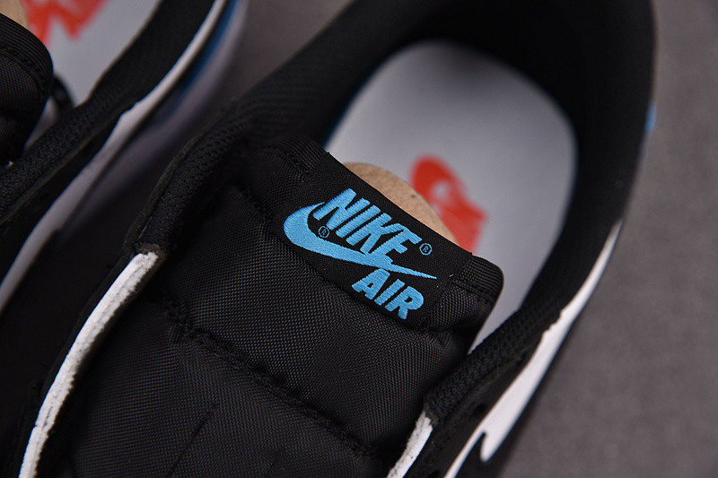 Air Jordan 1 Low OG “UNC” CZ0790-104