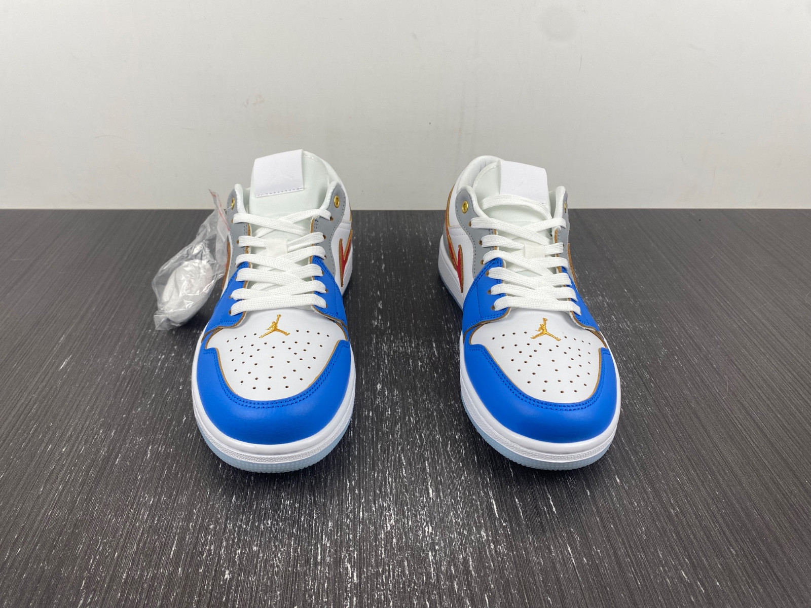 Air Jordan 1 Low “Philippines” FN8901-164