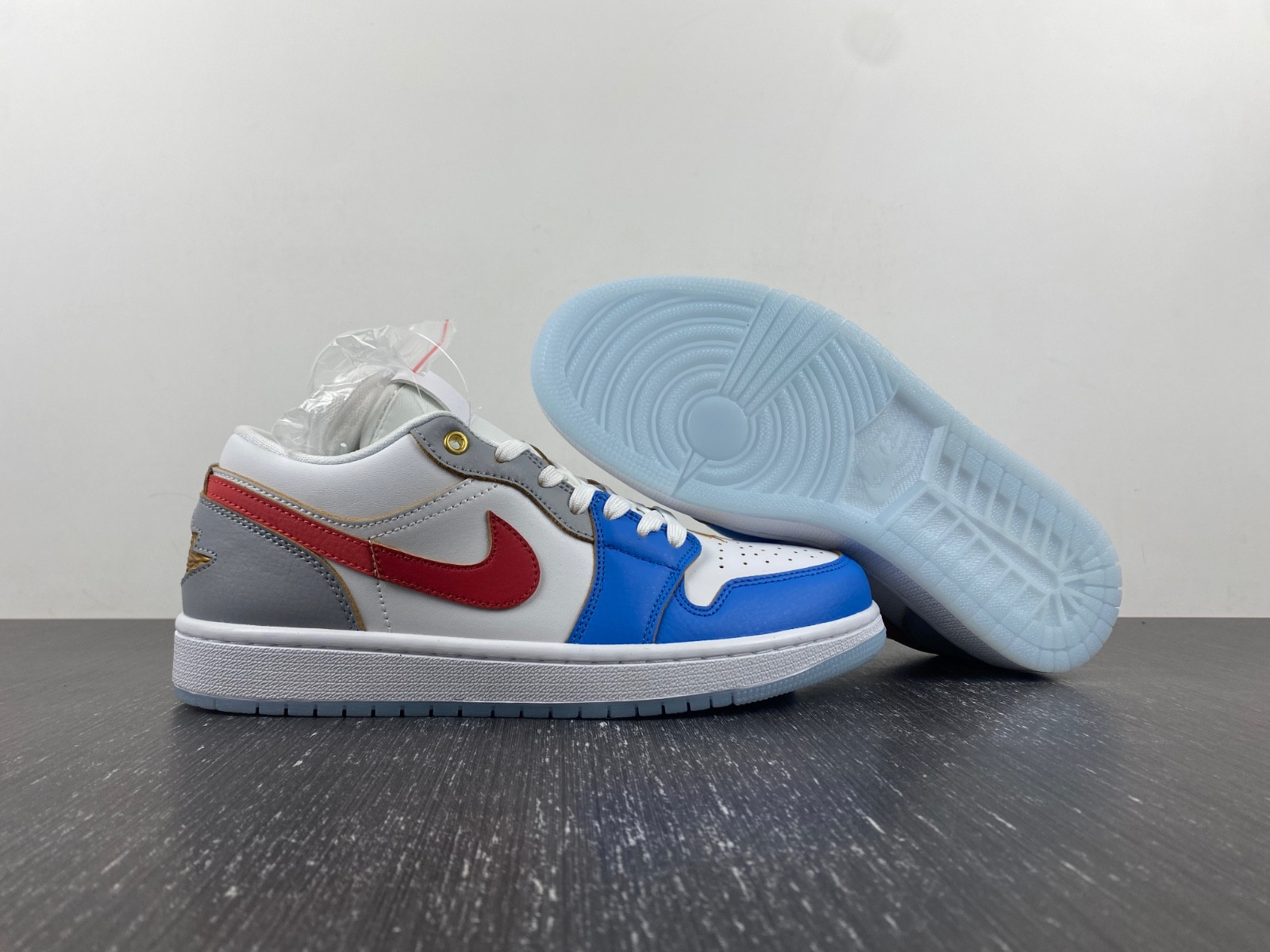Air Jordan 1 Low “Philippines” FN8901-164