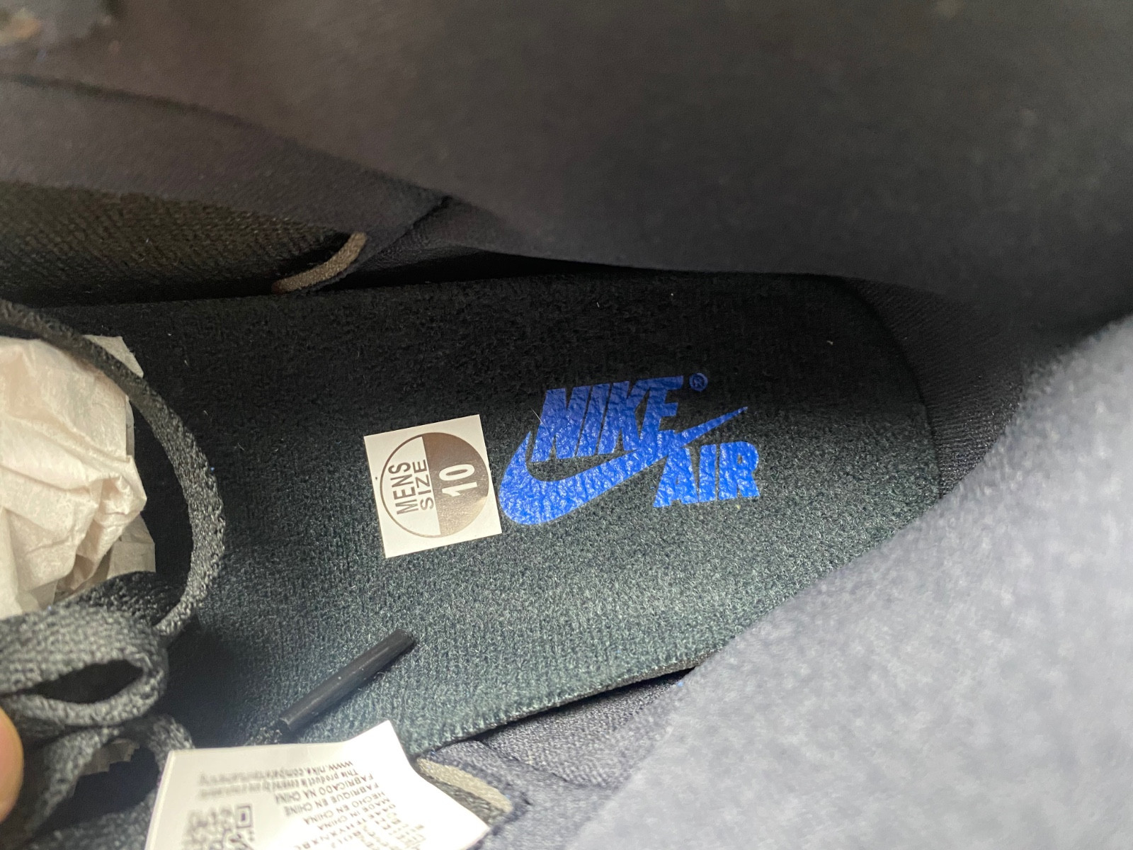 Air Jordan 1 High OG “Royal Suede” DZ5485-042