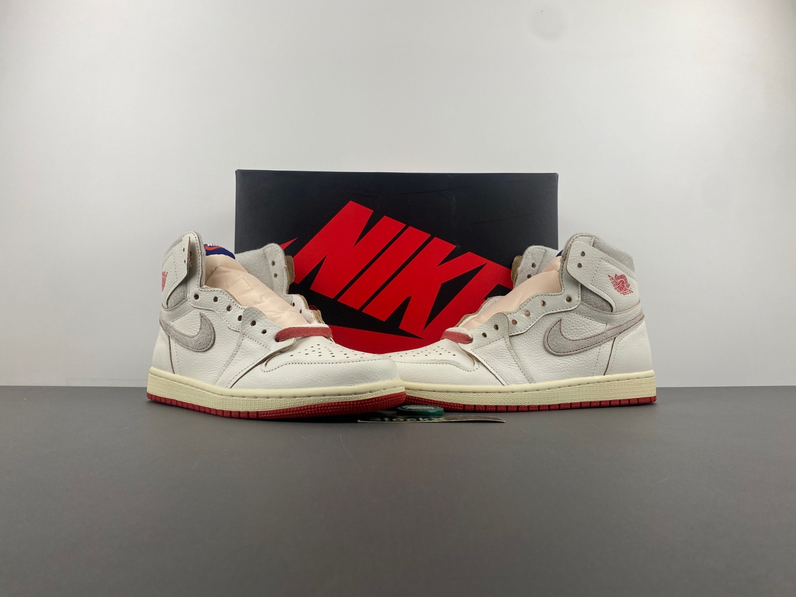 Air Jordan 1 High OG Rare Air “Cinnabar” (W) DB4612-100