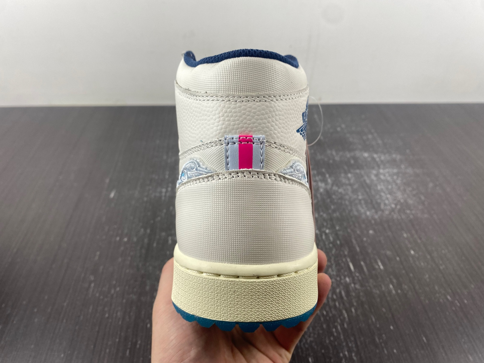 Michelle Wie West x Air Jordan 1 High Golf “Pebble Beach” FV3565-100