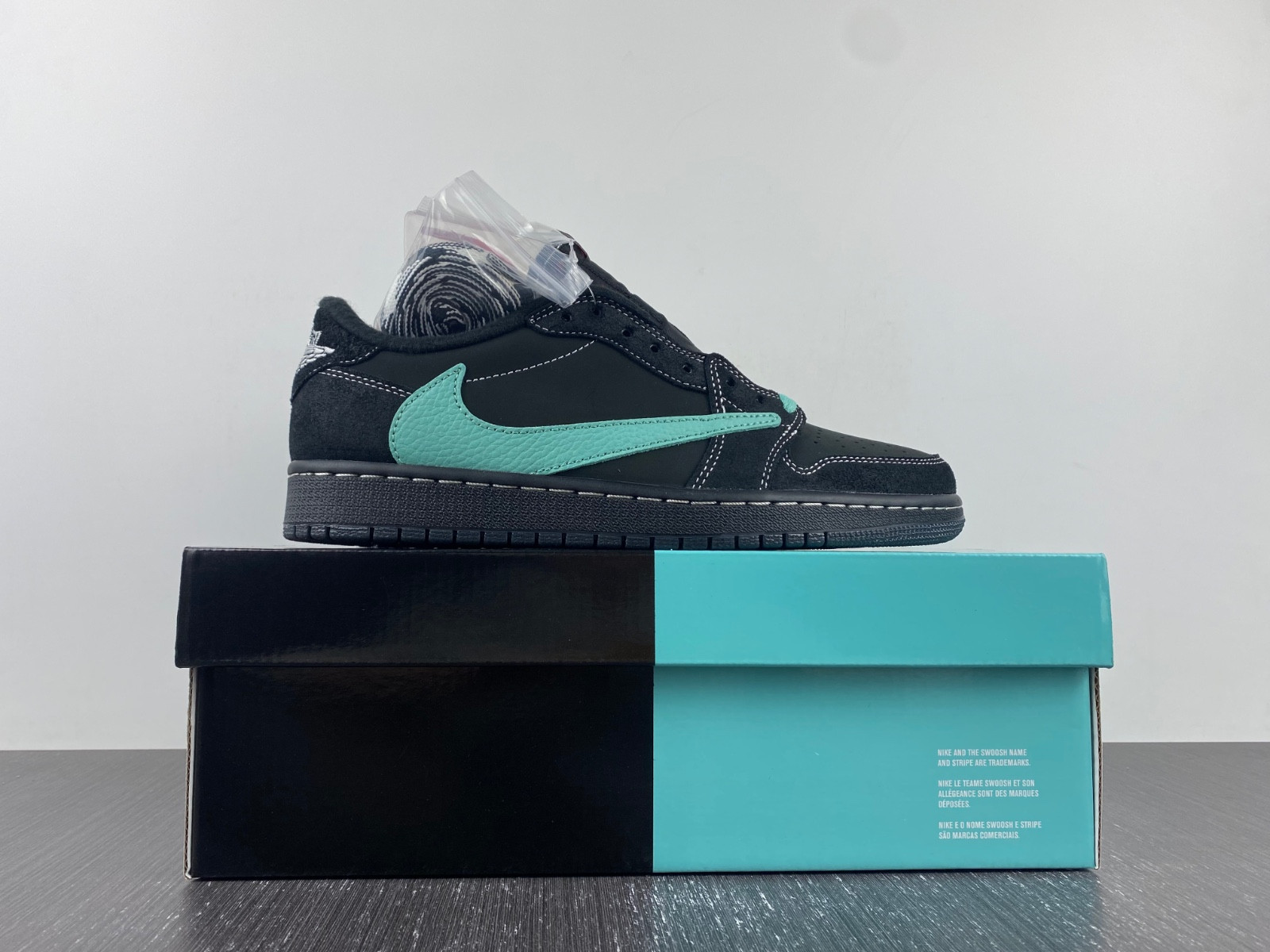 Air Jordan 1 Low X Travis scott DM7866-311