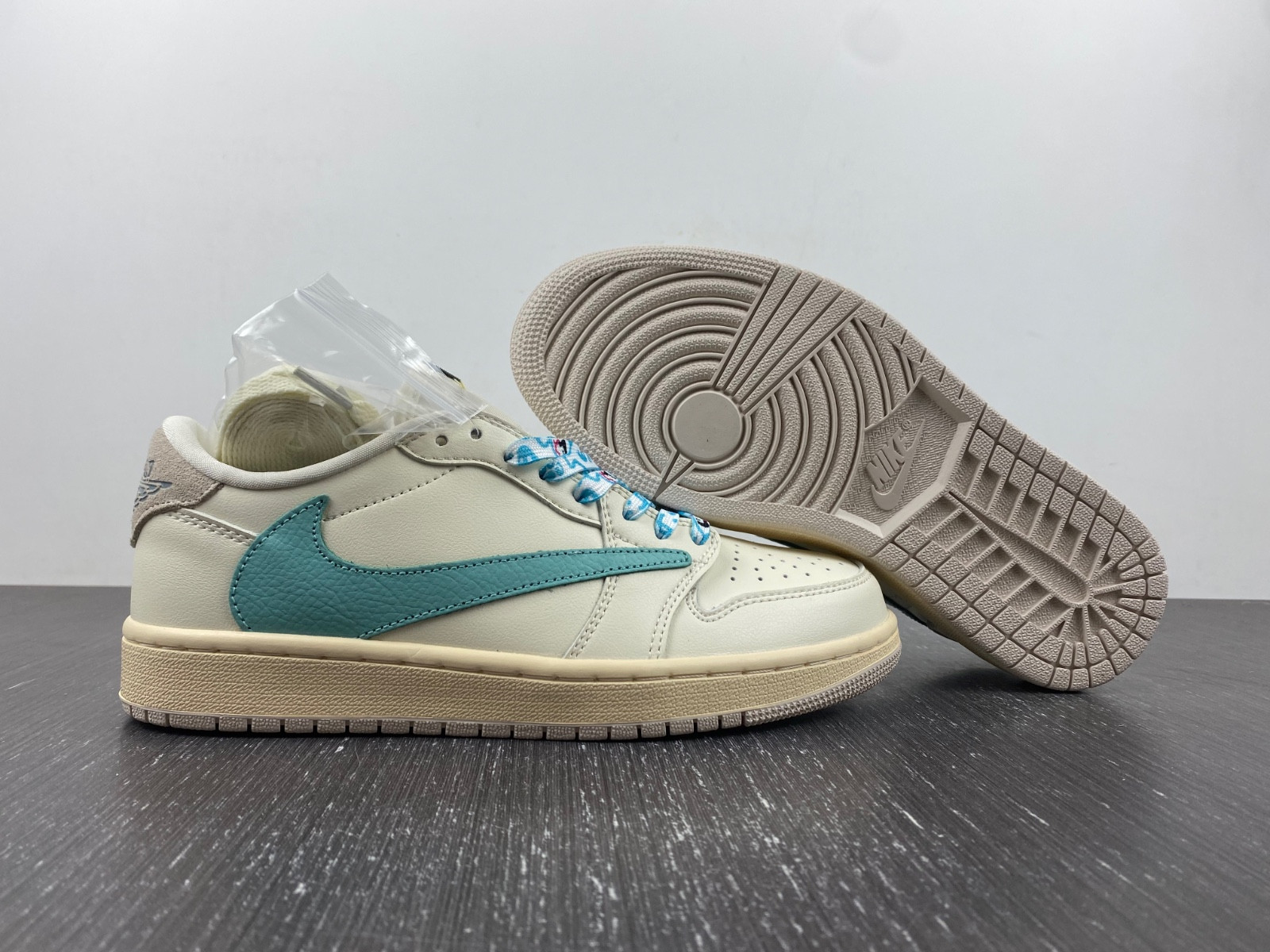 Air Jordan 1 Low DM7866-102