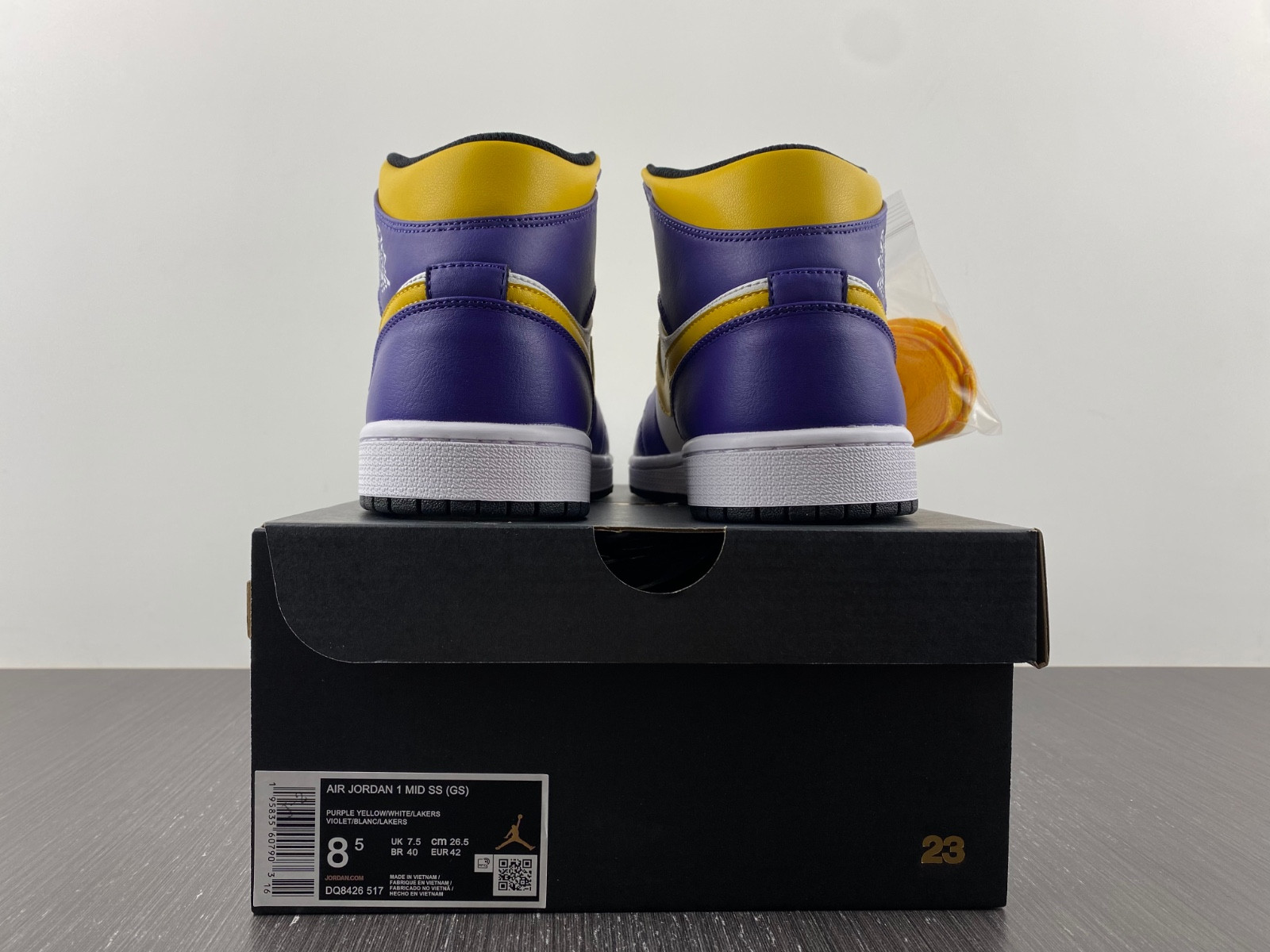 Air Jordan 1 Mid “Lakers” DQ8426-517