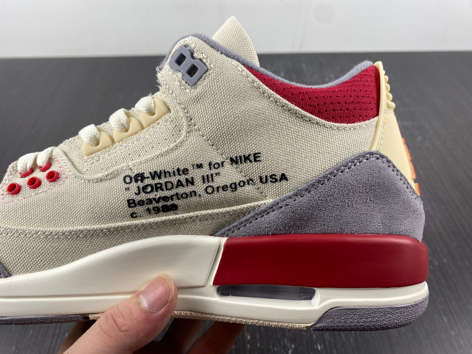 Travis Scott x Air Jordan 3 “Palomino” DH7139-123