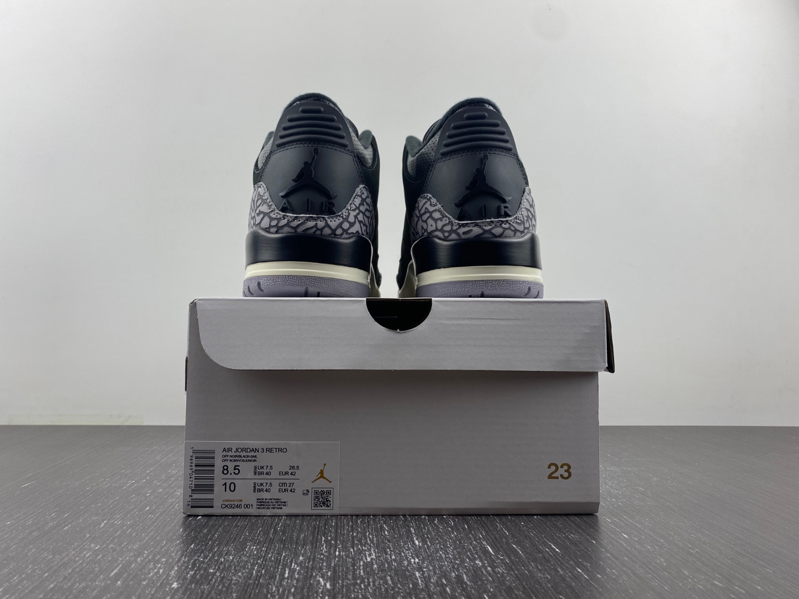 Air Jordan 3 WMNS “Off Noir” CK9246-001