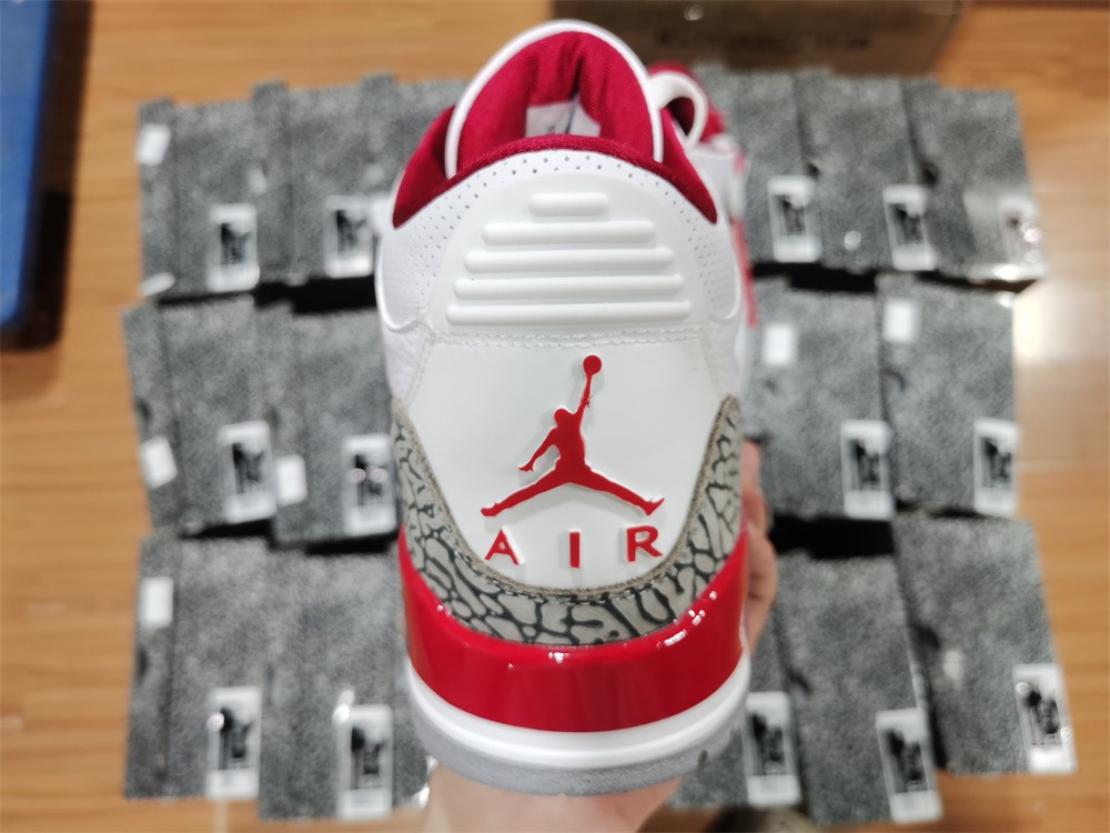 AIR JORDAN 3 CARDINAL RED CT8532-126
