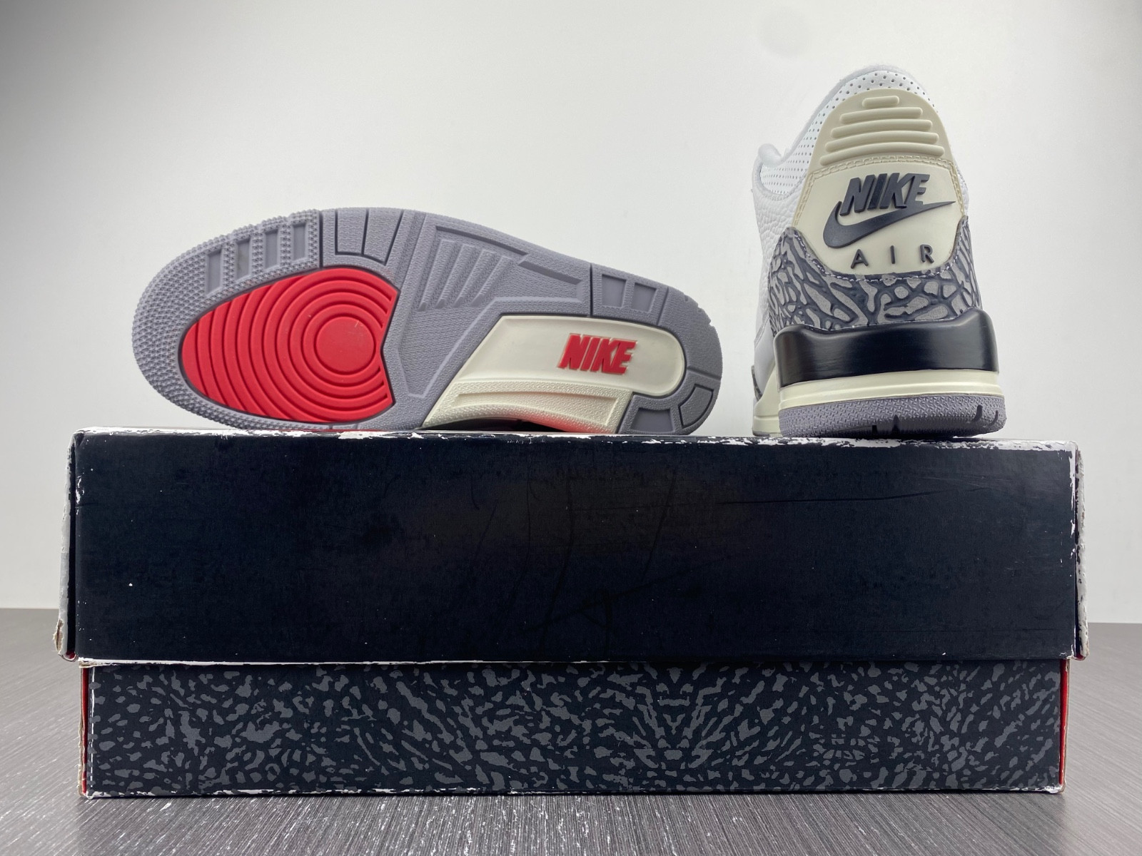 Air Jordan 3 “White Cement Reimagined”  DN3707-100