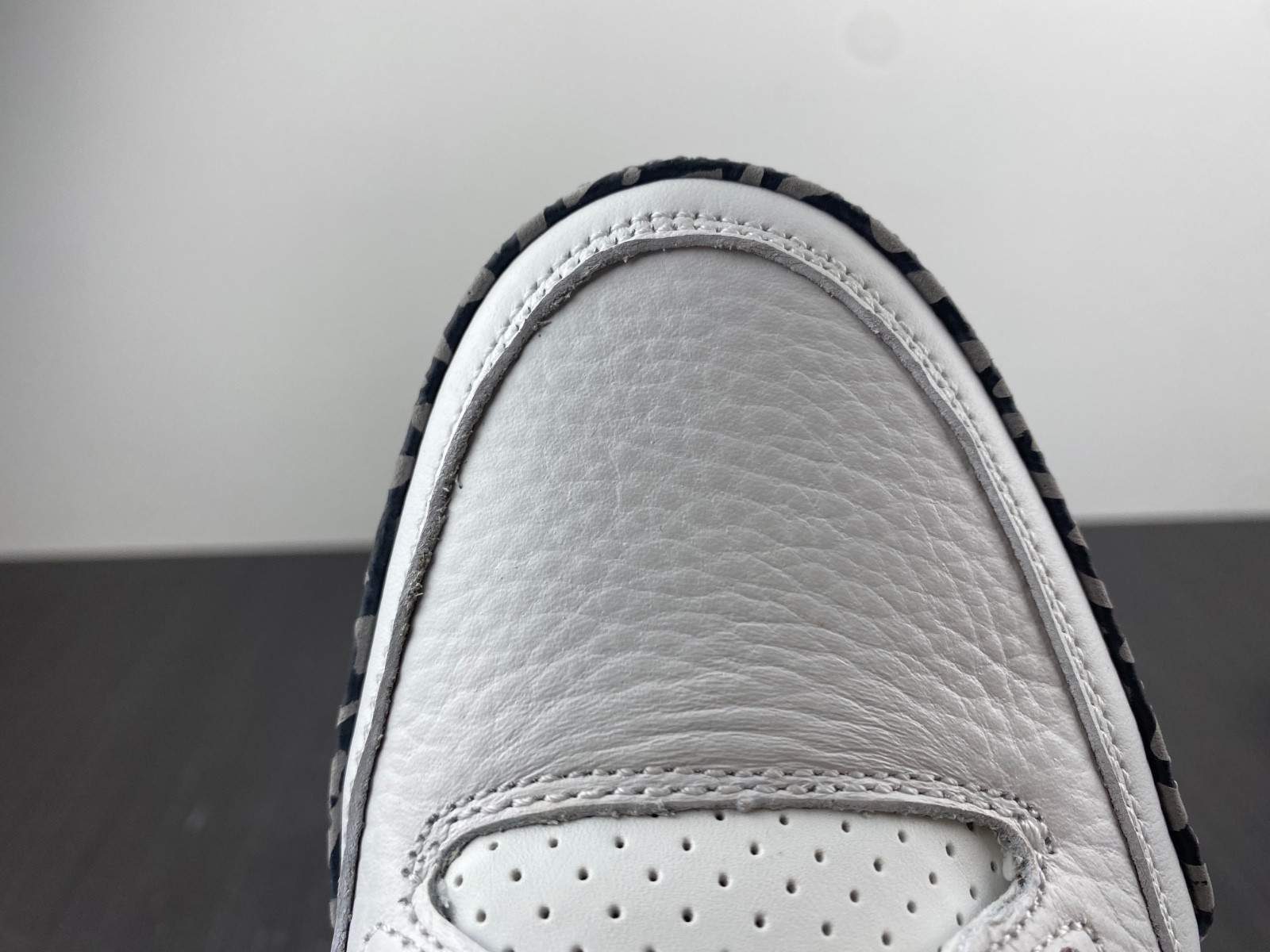 Air Jordan 3 “White Cement Reimagined”  DN3707-100