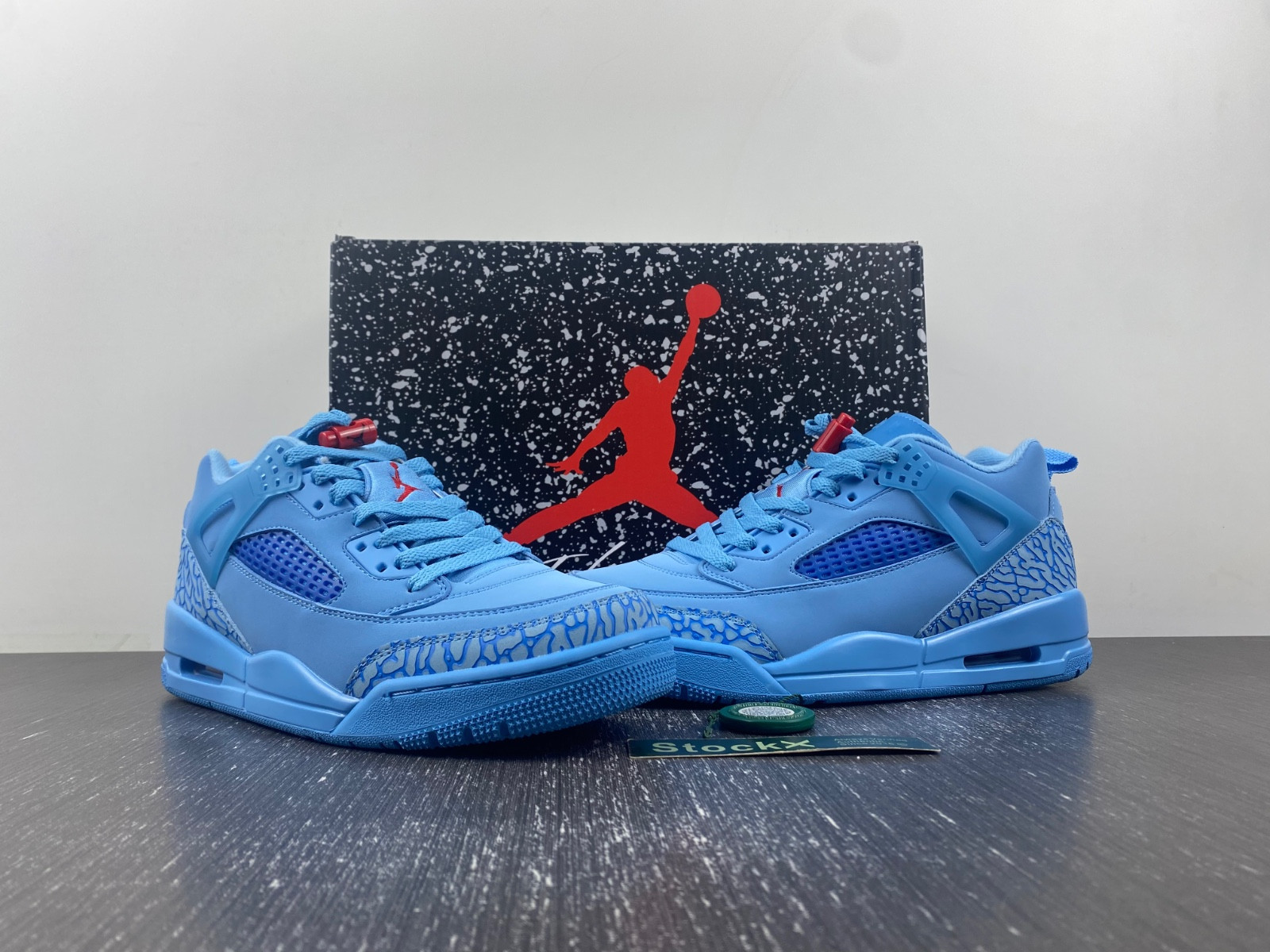 Jordan Spizike Low “Houston Oilers” FQ1759-400