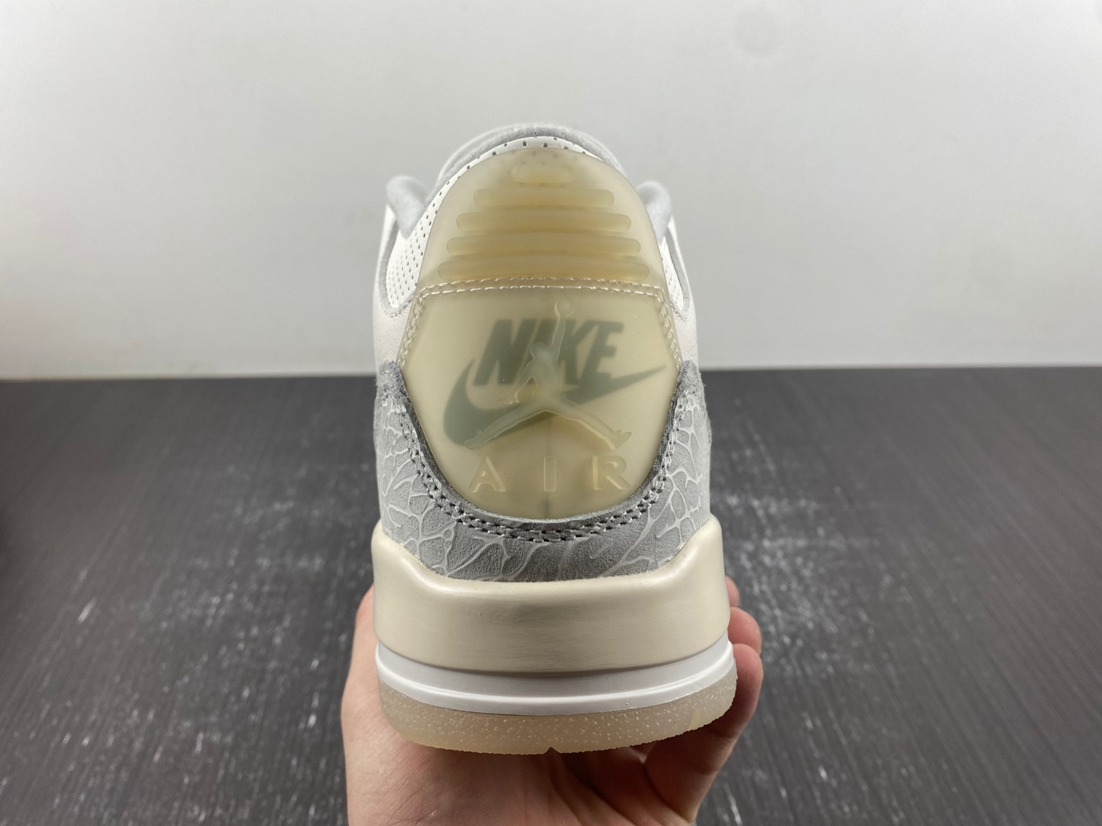 Air Jordan 3 Craft “Ivory” FJ9479-100
