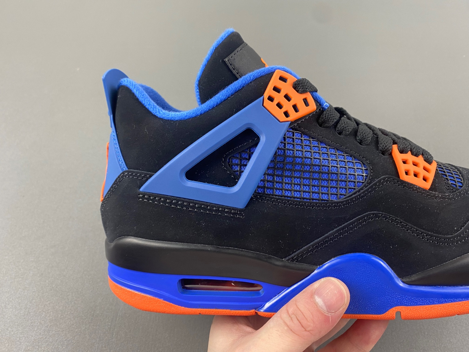 Air Jordan 4 “Cavs” 308497-027