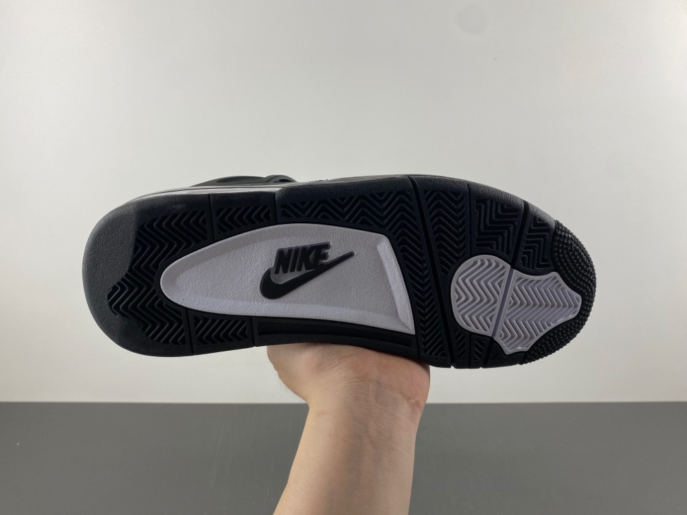 Air Jordan 4 HF4300-001