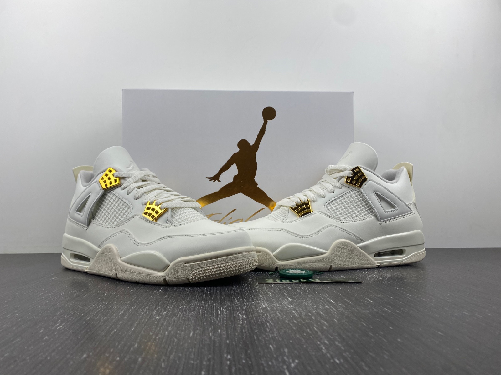 Air Jordan 4  AQ9129-003