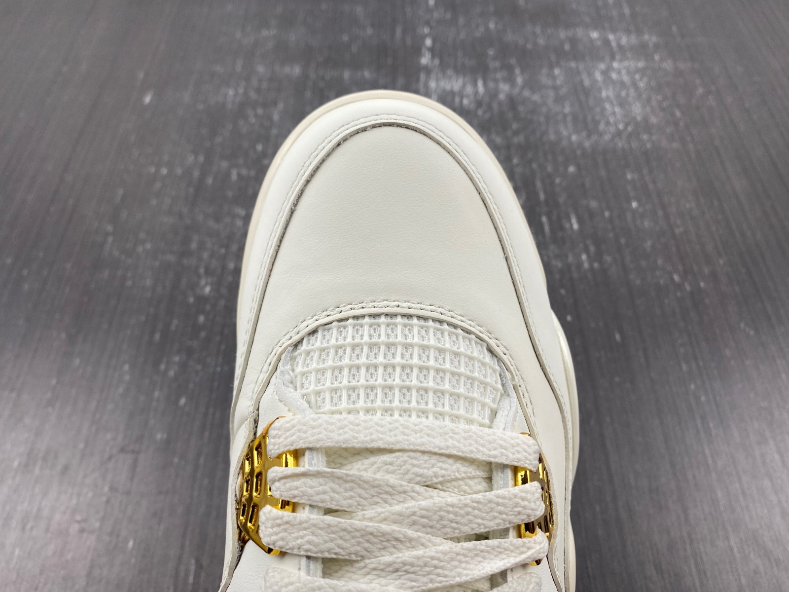 Air Jordan 4  AQ9129-003