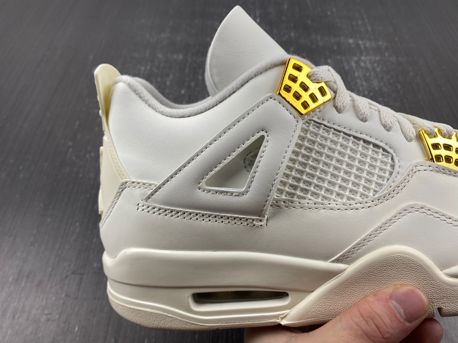 Air Jordan 4  AQ9129-003