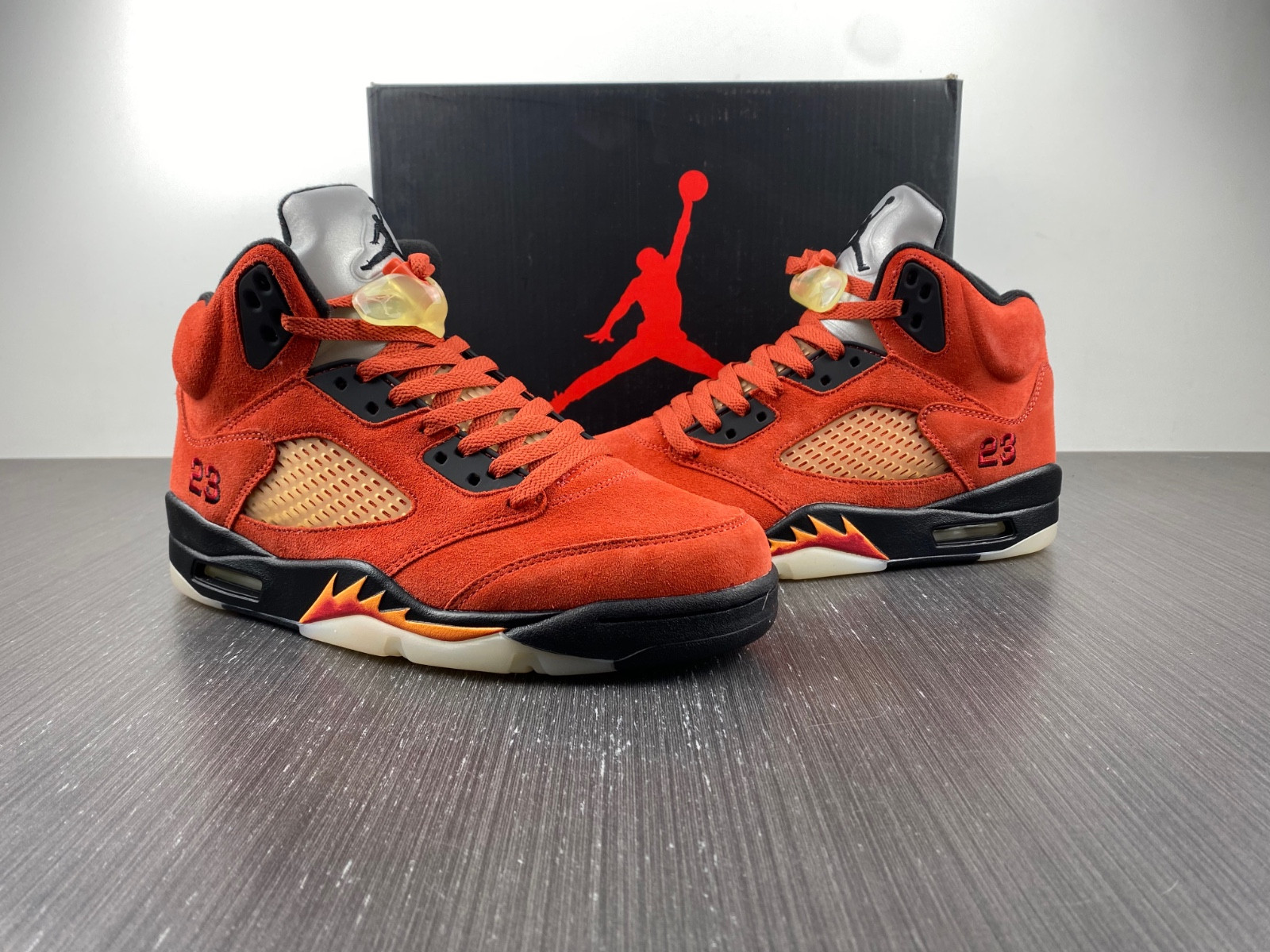 Jordan 5 Retro Dunk on Mars  DD9336-800