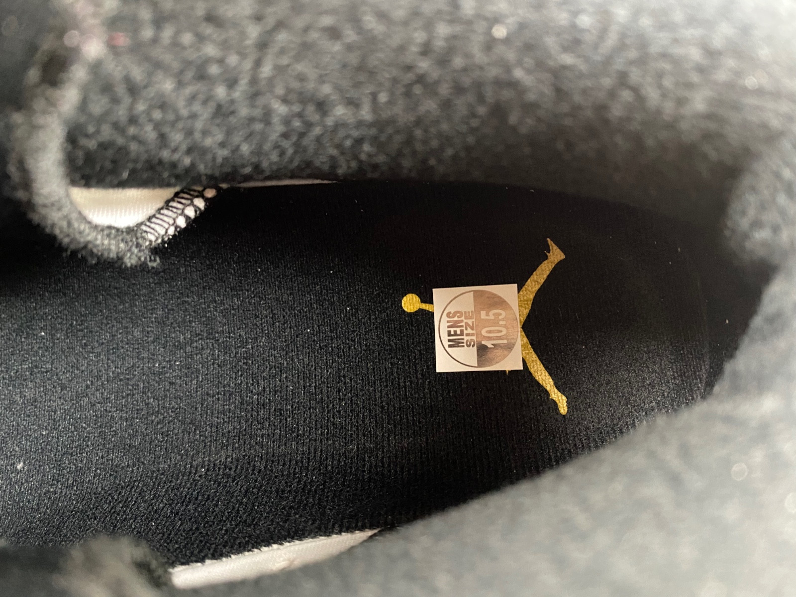 Air Jordan 6 “Yellow Ochre” CT8529-170