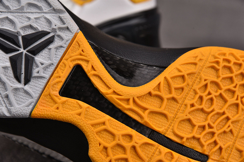 Nike Kobe 6 Protro “White Del Sol”  CW2190-100