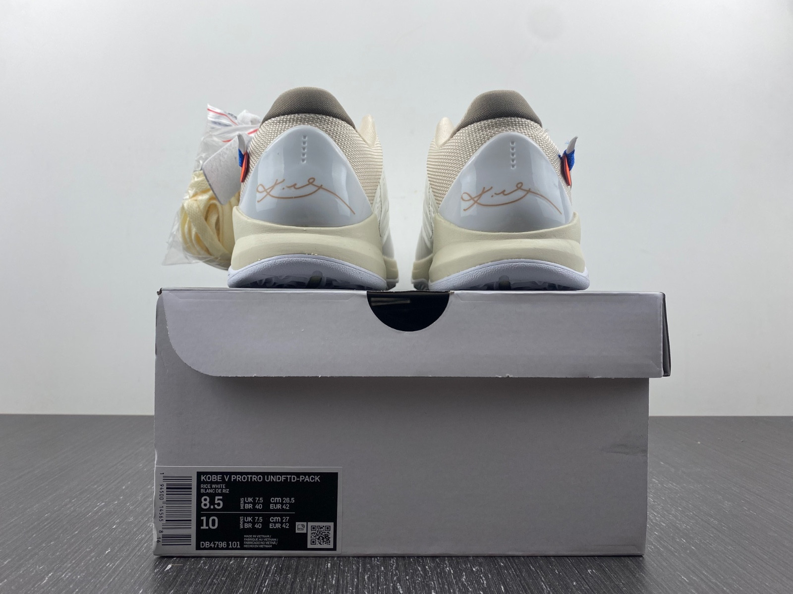 Nike Kobe 5 Protro  DB4796-101