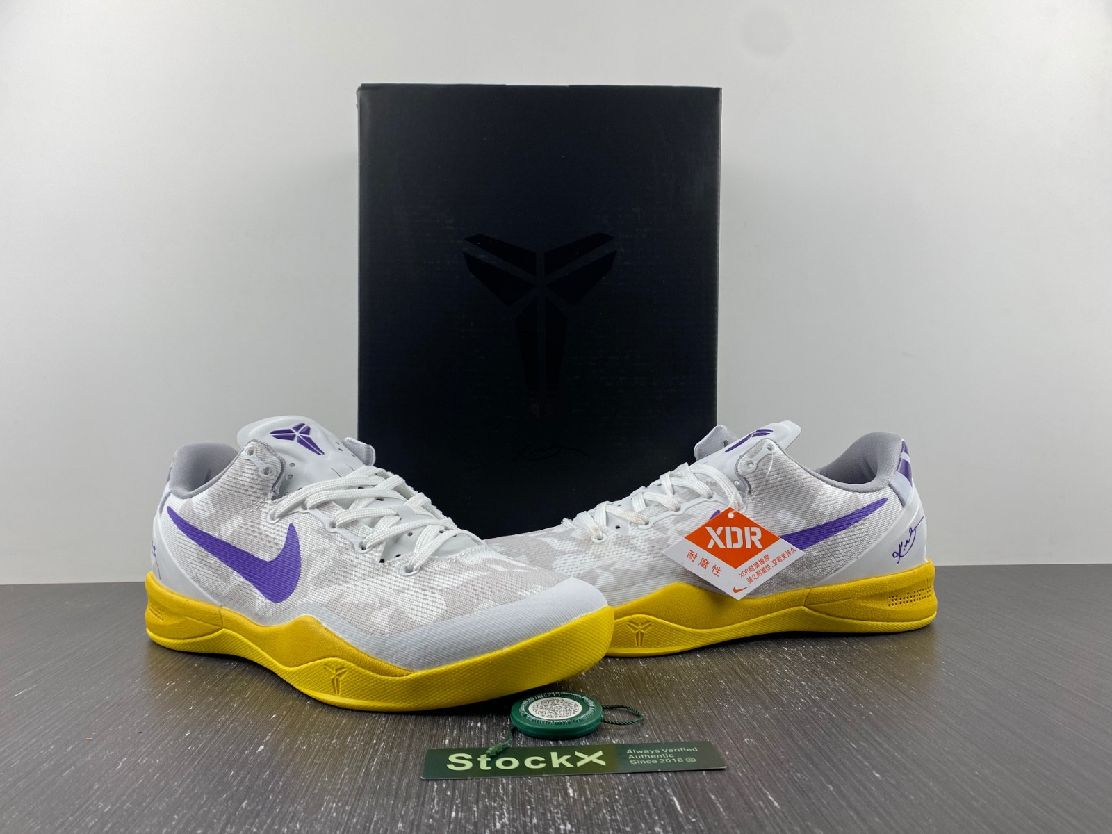Nike Kobe 8 Easter 555035-101