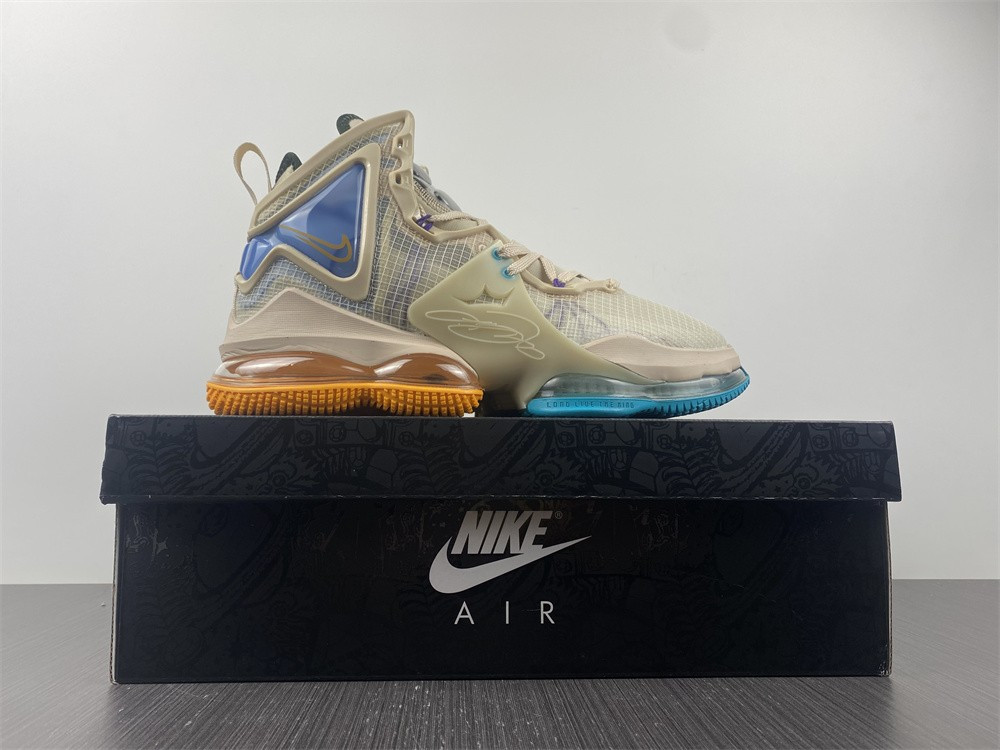 Nike LeBron 19 DC9341-200