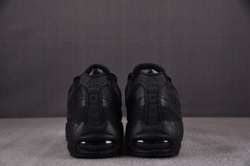 Nk Air Max 95 Recraft Triple Black CJ3906-001
