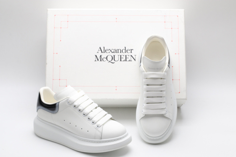 MQ Sneakers