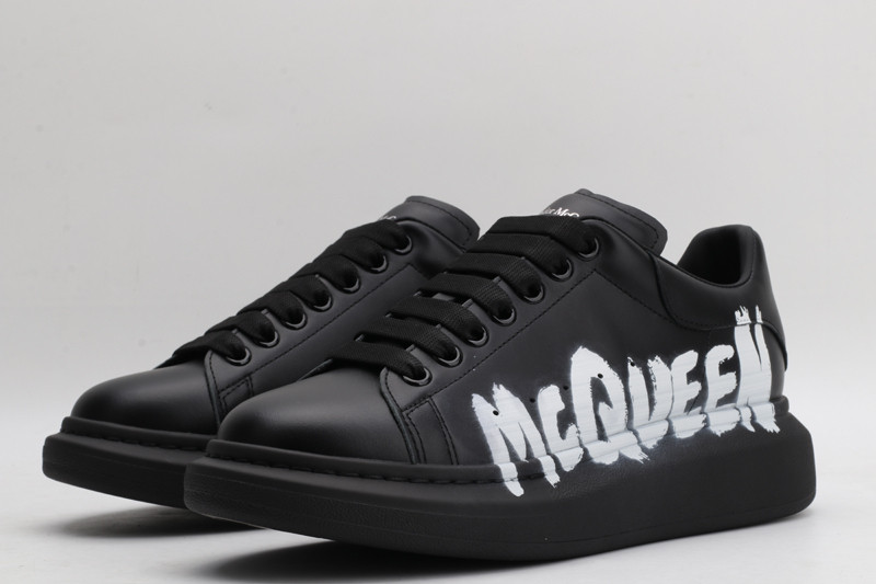 MQ Sneakers