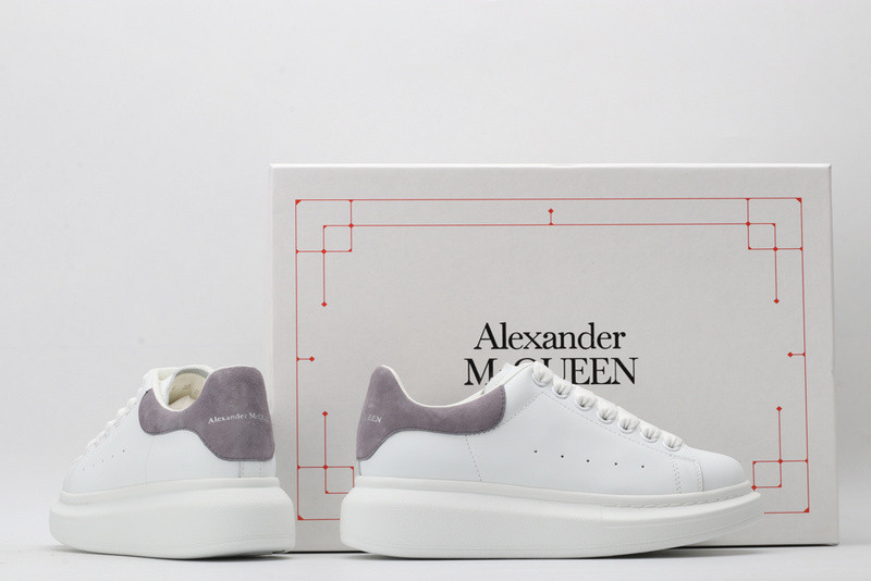 MQ Sneakers