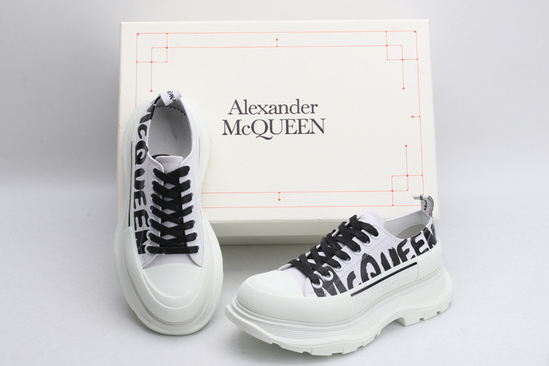 MQ Sneakers