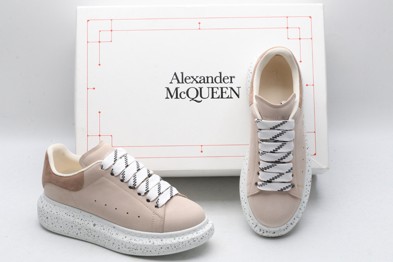 MQ Sneakers
