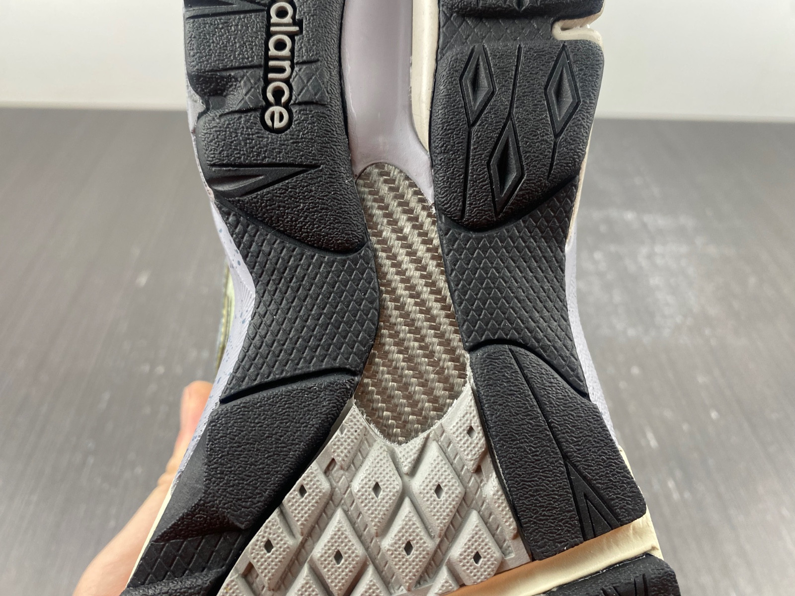 Patta x New Balance 990v3