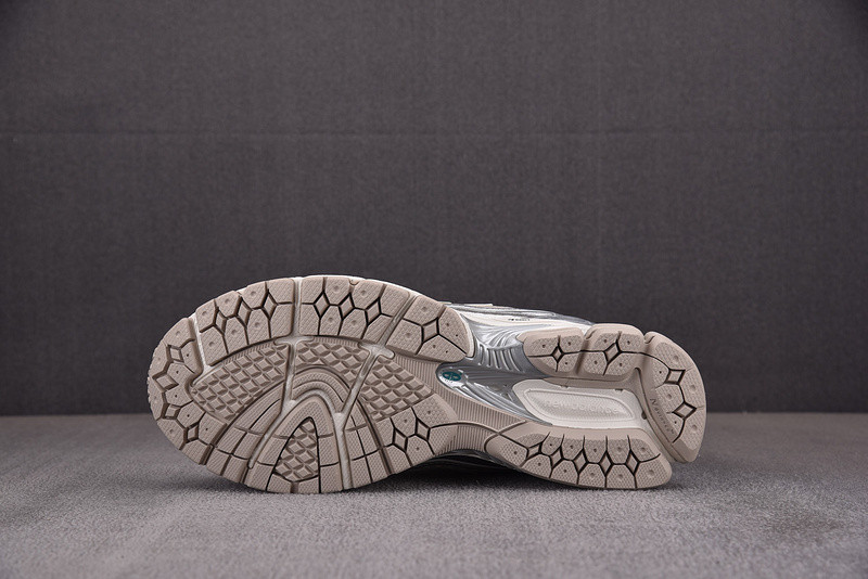 New Balance NB 1906R M1906REE