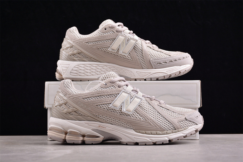 New Balance M1906RGR