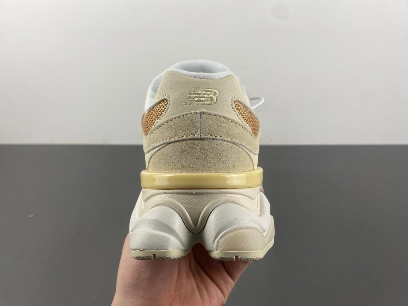 New Balance 9060 U9060FW