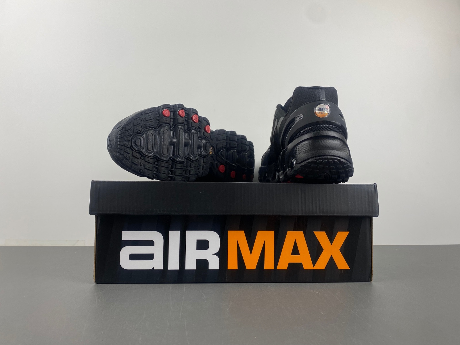 Nike Air Max Dn8 Black FQ7860-008