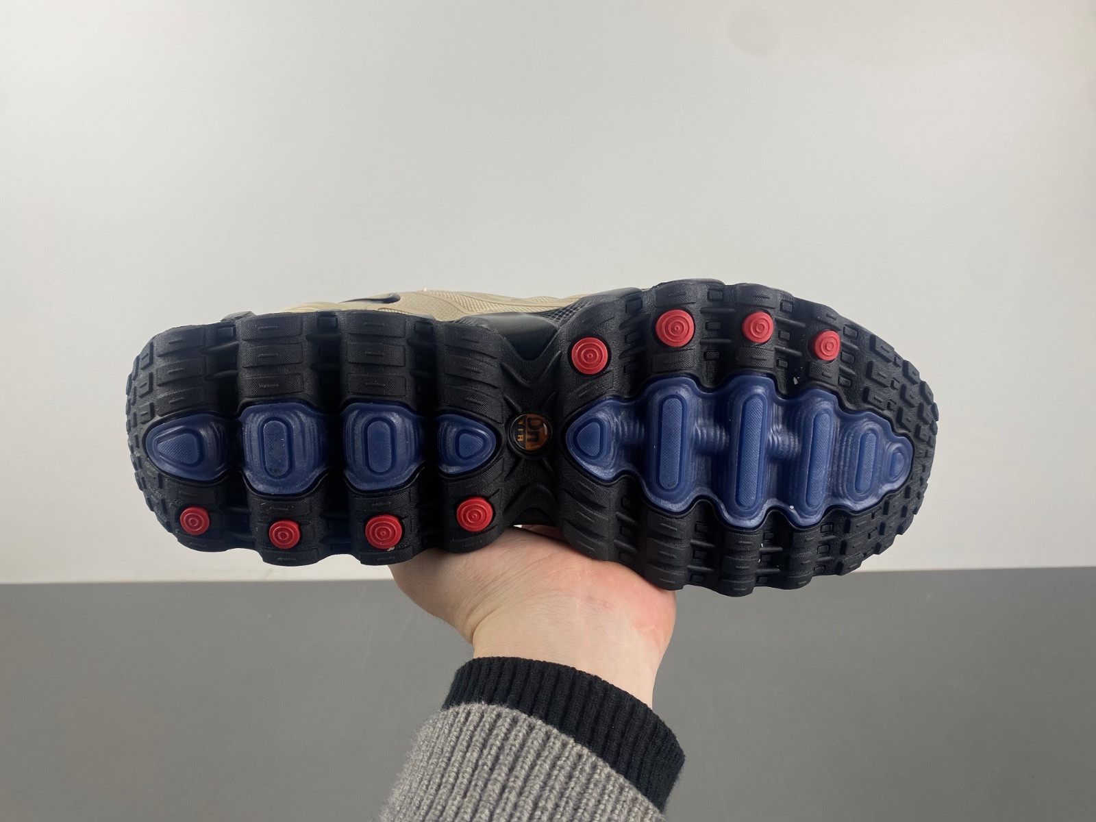 Nike Air Max Dn8 Black FQ7860-008