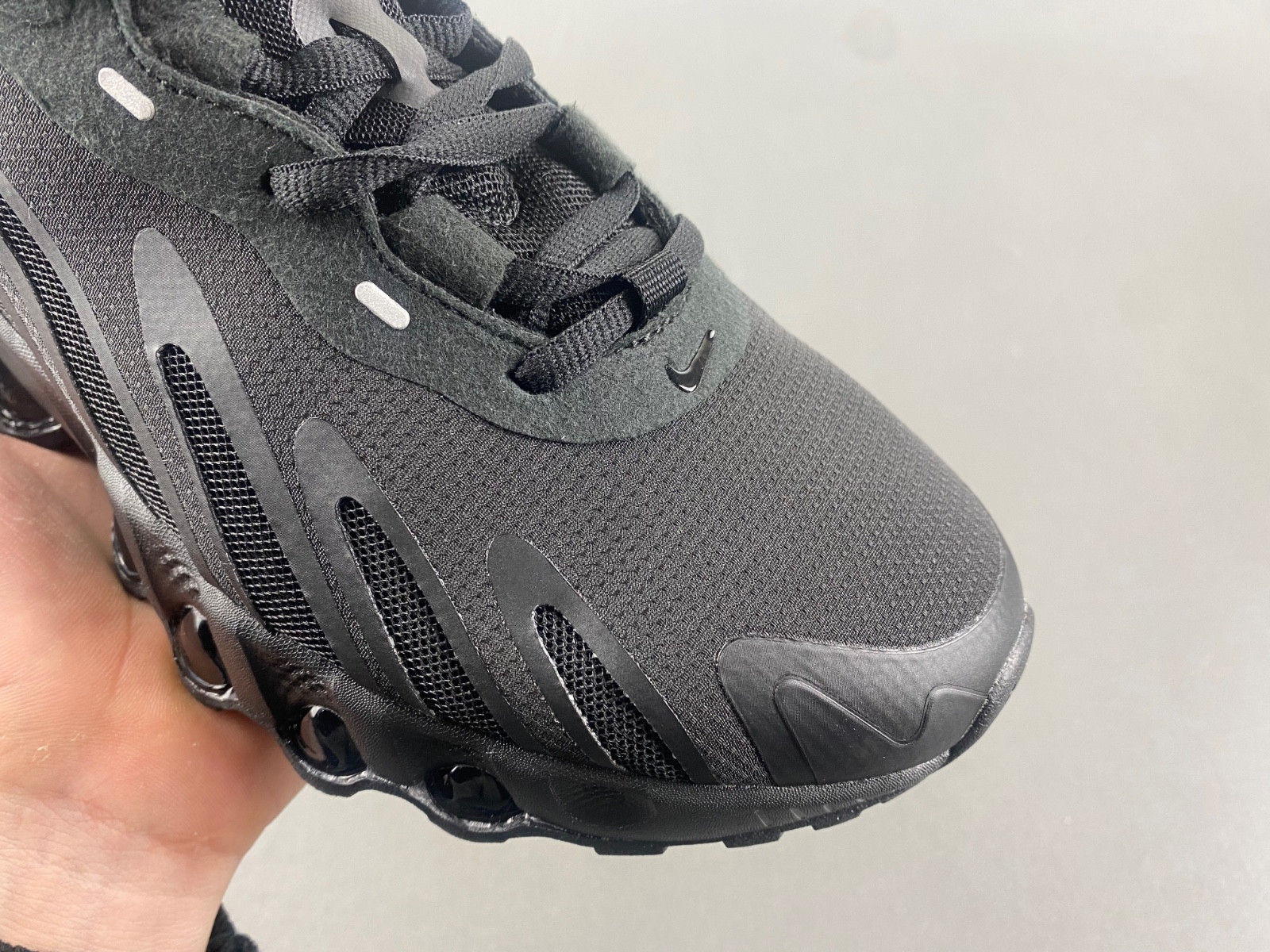 Nike Air Max Dn8 Black FQ7860-008